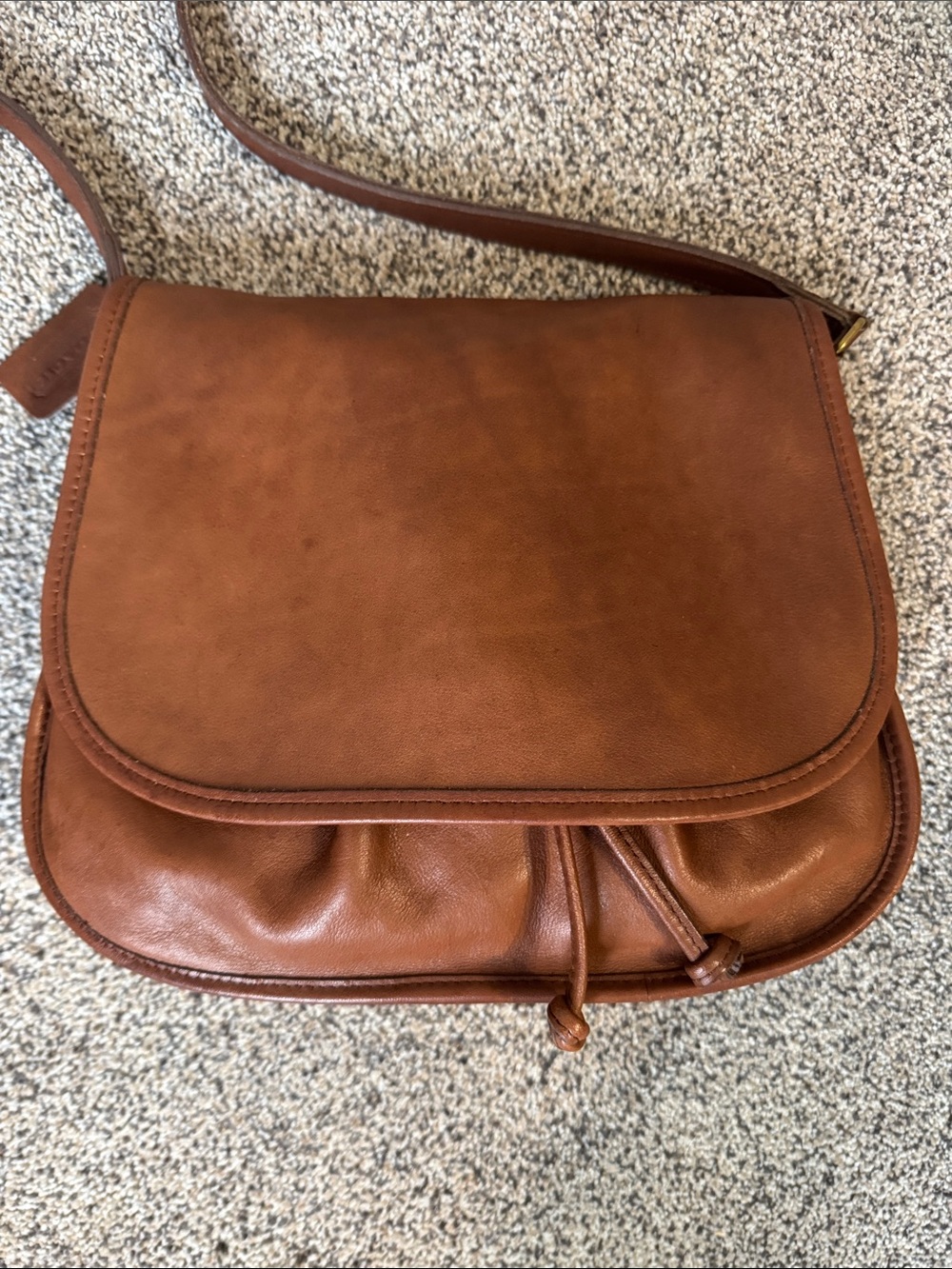 Coach Vintage - Drawstring Cinch Shoulder Bag 4050 in British Tan - Ultra Light